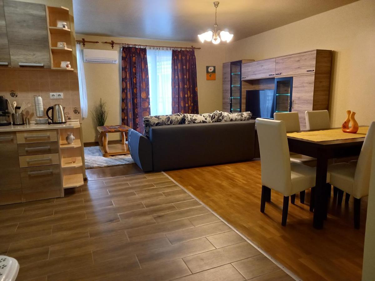 Thermal Apartman Hajdúszoboszló Екстериор снимка