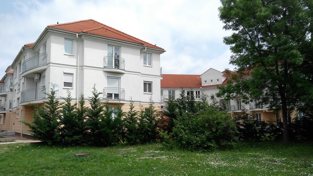 Thermal Apartman Hajdúszoboszló Екстериор снимка